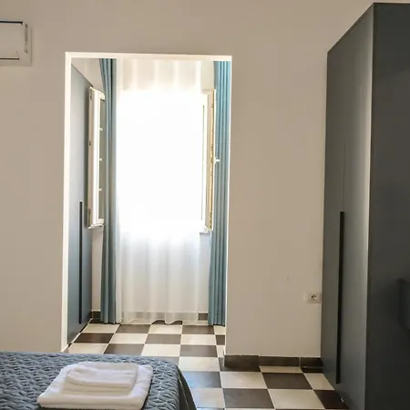 To Gjuhadol Appartement Shkodër