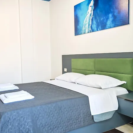 Appartement To Gjuhadol