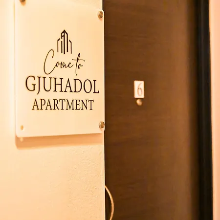 To Gjuhadol Appartement